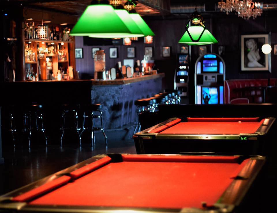Aristocrat Lounge